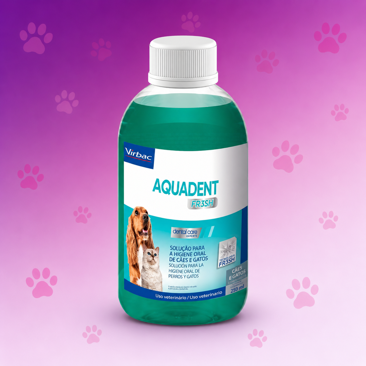 Aquadent Virbac solução bucal para adicionar na água de cães e gatos combate mau hálito